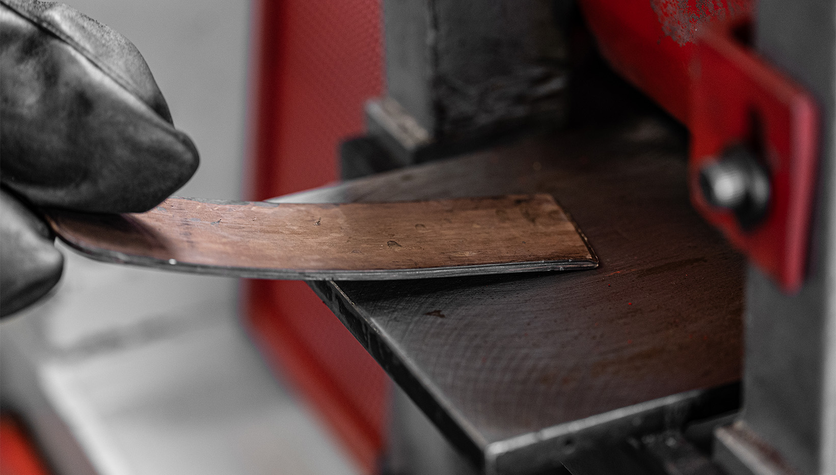 cassa orologio dorata